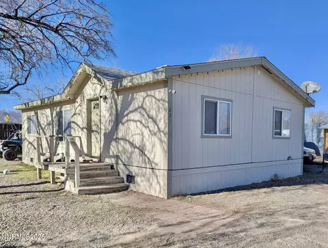 221 E Antelope Dr, Battle Mountain, NV 89820