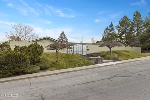 2350 Eva Adams Dr, Reno, NV 89509