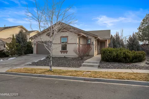 7100 Souverain Ln, Reno, NV 89506