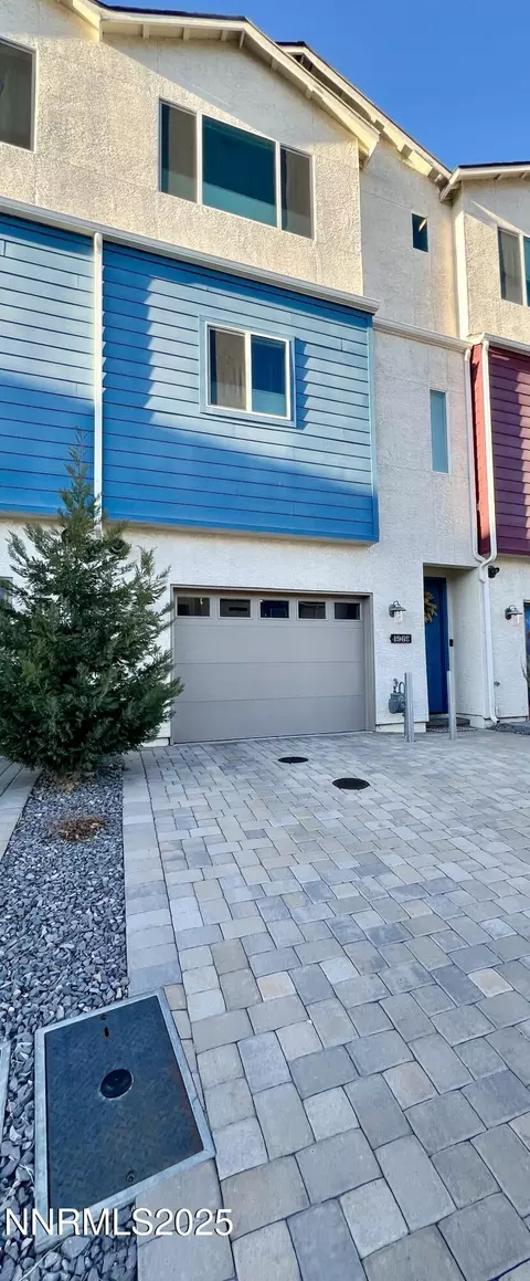 4969 Cavestone Rd, Sun Valley, NV 89433