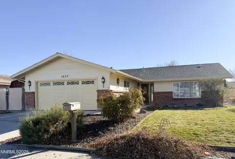 1537 Evan St, Carson City, NV 89701