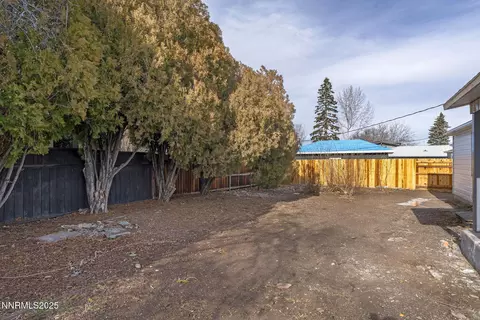 Exterior - 1085 Memory Ln, Reno, NV 89509 photo 4 of 4