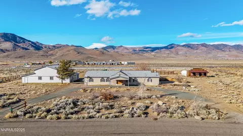 190 James Ave, Dayton, NV 89403
