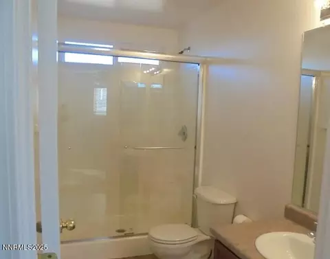 Bath - 7775 Key Largo Dr, Reno, NV 89506 photo 3 of 3