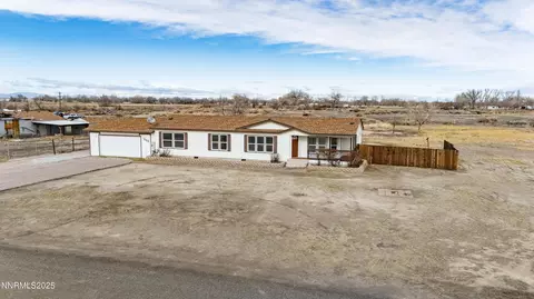 545 Joel Way, Fallon, NV 89406 photo 2