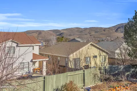 Exterior - 10060 Eagle Greens Ct, Reno, NV 89521 photo 10 of 10