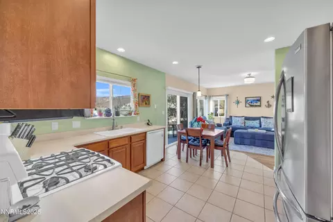 Kitchen - 10060 Eagle Greens Ct, Reno, NV 89521 photo 1 of 4