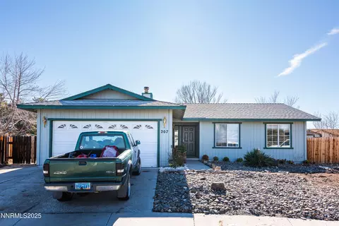 207 Thornwood Ct, Dayton, NV 89403