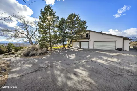 610 E Bonanza Dr, Carson City, NV 89706