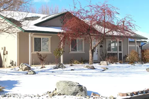 10755 Sand Dune Dr, Sparks, NV 89441