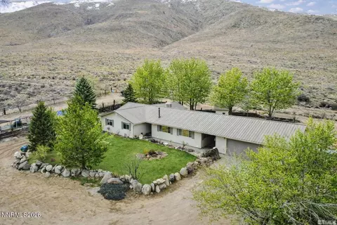 255 Shetland Cir, Reno, NV 89508