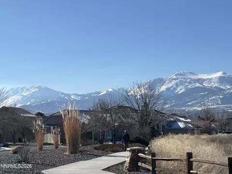 10470 Gold Arrow Dr, Reno, NV 89521