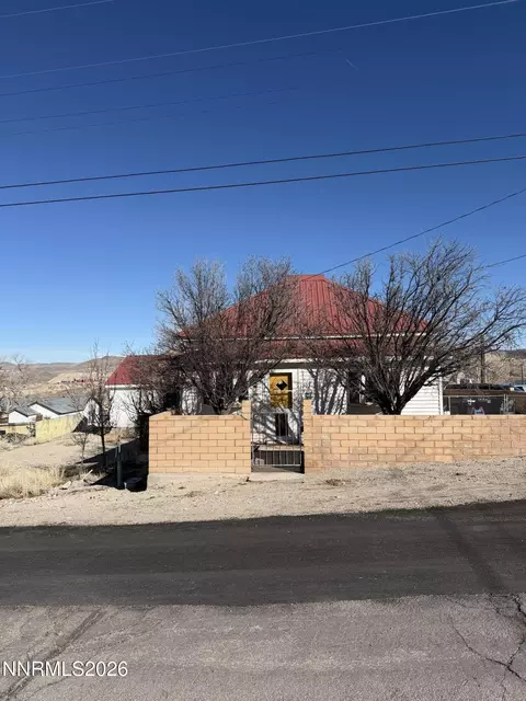 442 S Idaho St, Tonopah, NV 89049