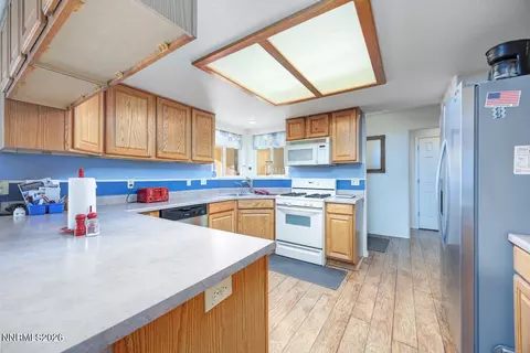 Kitchen - 2100 Birch Ln, Fallon, NV 89406 photo 1 of 2