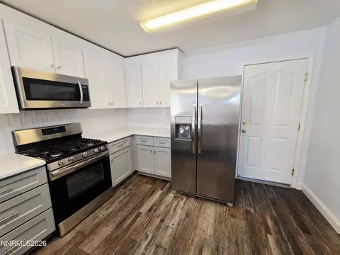 Kitchen - 728 Keppel St, Fallon, NV 89406 photo 2 of 3