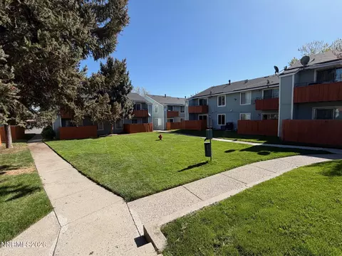 4608 Neil Rd #215, Reno, NV 89502