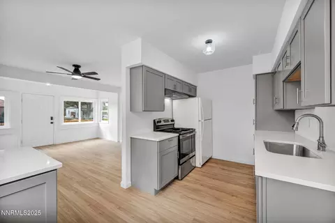 Kitchen - 1281 E 10th St, Reno, NV 89512 photo 3 of 3