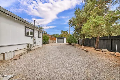 Exterior - 1281 E 10th St, Reno, NV 89512 photo 2 of 11