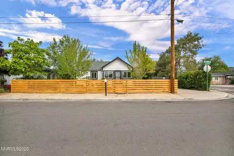 Exterior - 1281 E 10th St, Reno, NV 89512 photo 1 of 11