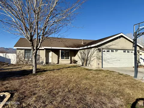 1458 Grey Bluffs Dr, Fernley, NV 89408