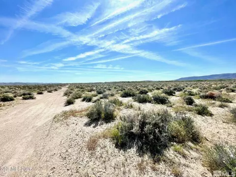 4405 E 7th St, Silver Springs, NV 89429