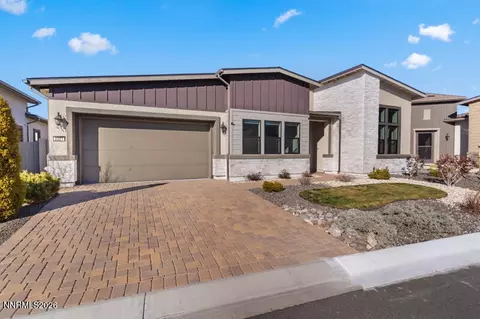 2221 Paint Horse Dr, Reno, NV 89521