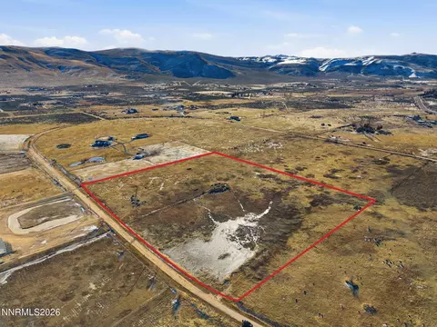 105 Cowhide Cir, Reno, NV 89508