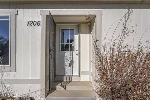 1206 Freddie Ct, Reno, NV 89503
