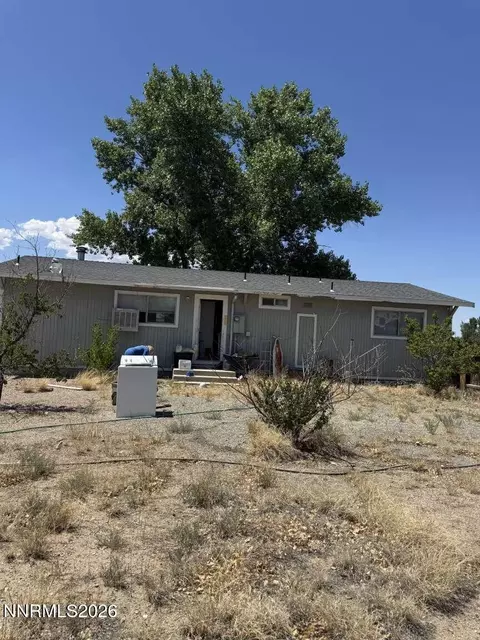 1 Homestead Ct, Yerington, NV 89447