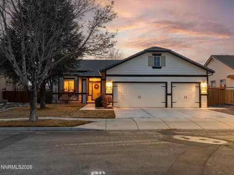 7425 Ash Peak Dr, Sparks, NV 89436