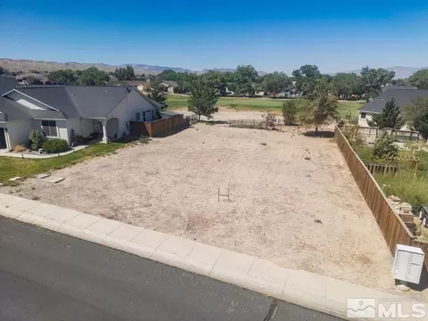 594 Wedge Ln, Fernley, NV 89408