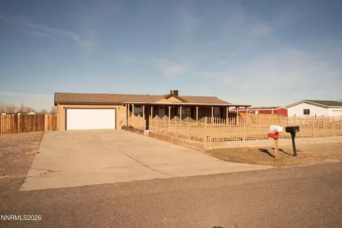 695 Joel Way, Fallon, NV 89406 photo 4