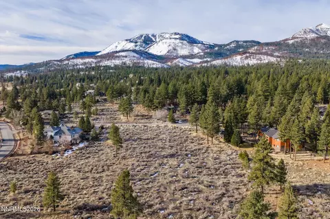 178 Nottingham Ct, Reno, NV 89511