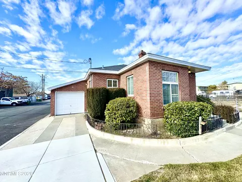 401 18th St, Sparks, NV 89431