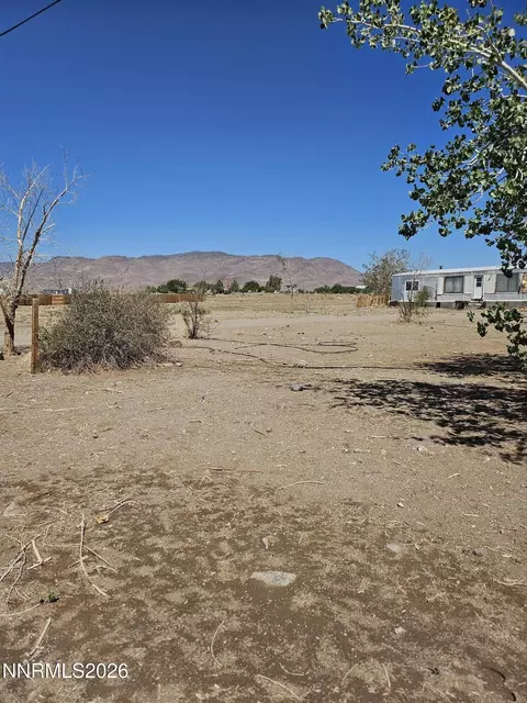 8620 Iroquois Trl, Stagecoach, NV 89429