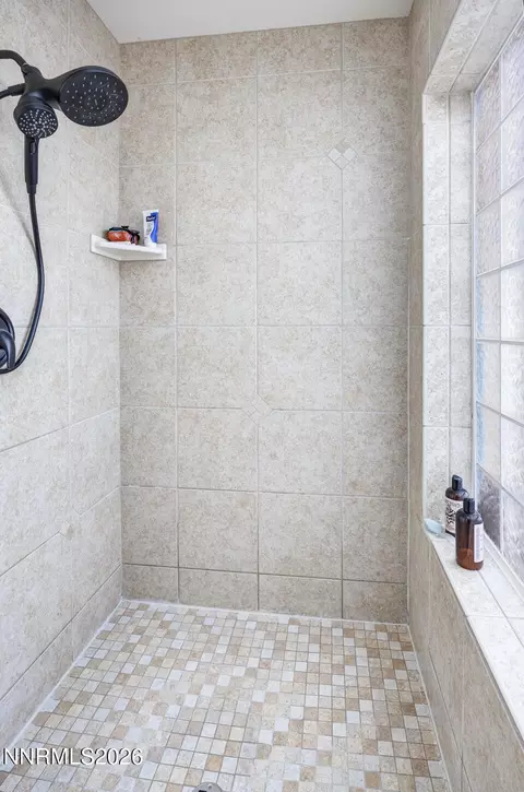 Bath - 440 Cornerstone Ct, Fallon, NV 89406 photo 3 of 3