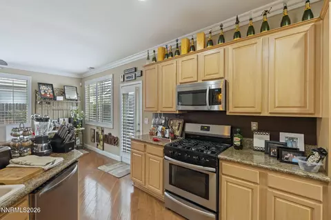 Kitchen - 1600 Mountain Ln, Reno, NV 89521 photo 4 of 5