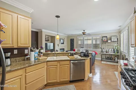 Kitchen - 1600 Mountain Ln, Reno, NV 89521 photo 3 of 5