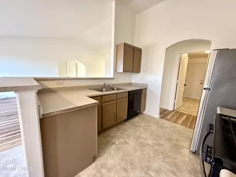 Kitchen - 604 Keppel St, Fallon, NV 89406 photo 2 of 3
