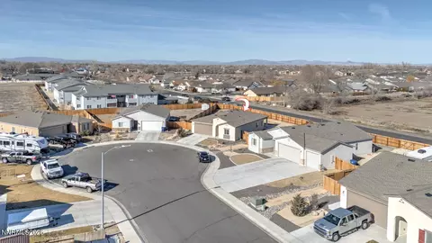 View/Area - 343 Crystal Ct, Fallon, NV 89406 photo 2 of 4