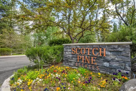 307 E Jeffrey Pine Rd, Reno, NV 89511