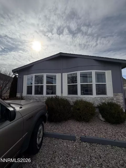 729 S Central St, Tonopah, NV 89049