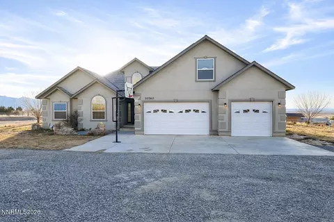 10760 Reins Way, Winnemucca, NV 89445