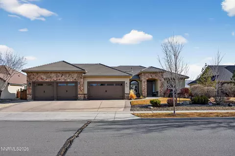 7290 Island Queen Dr, Sparks, NV 89436