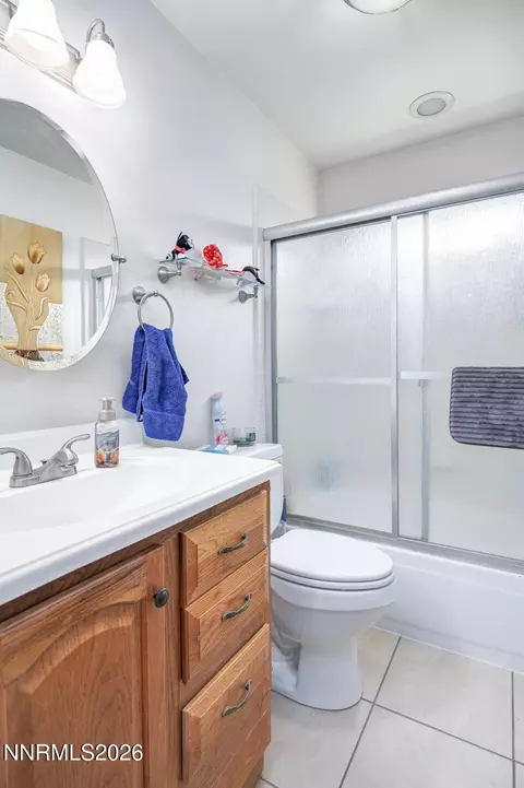 Bath - 4033 Cimarron Rd, Fallon, NV 89406 photo 1 of 2