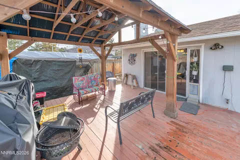 Exterior - 220 E Hampton Dr, Carson City, NV 89706 photo 2 of 6