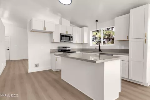 6790 Sandia Dr, Reno, NV 89523