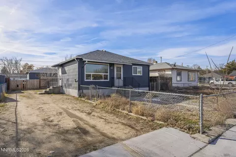 1947 G St, Sparks, NV 89431