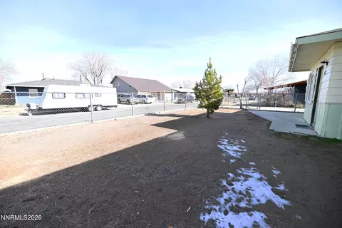 Exterior - 110 Harrison St, Hawthorne, NV 89415 photo 7 of 7