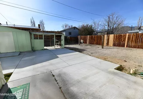 Exterior - 110 Harrison St, Hawthorne, NV 89415 photo 5 of 7